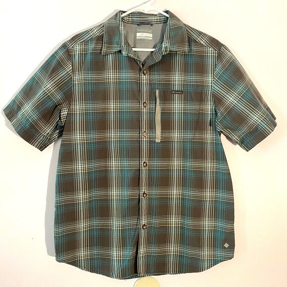 Columbia Gorpcore Outdoor Lightweight Plaid Gray Blue Polo Shirt Men size Medium - Picture 1 of 9